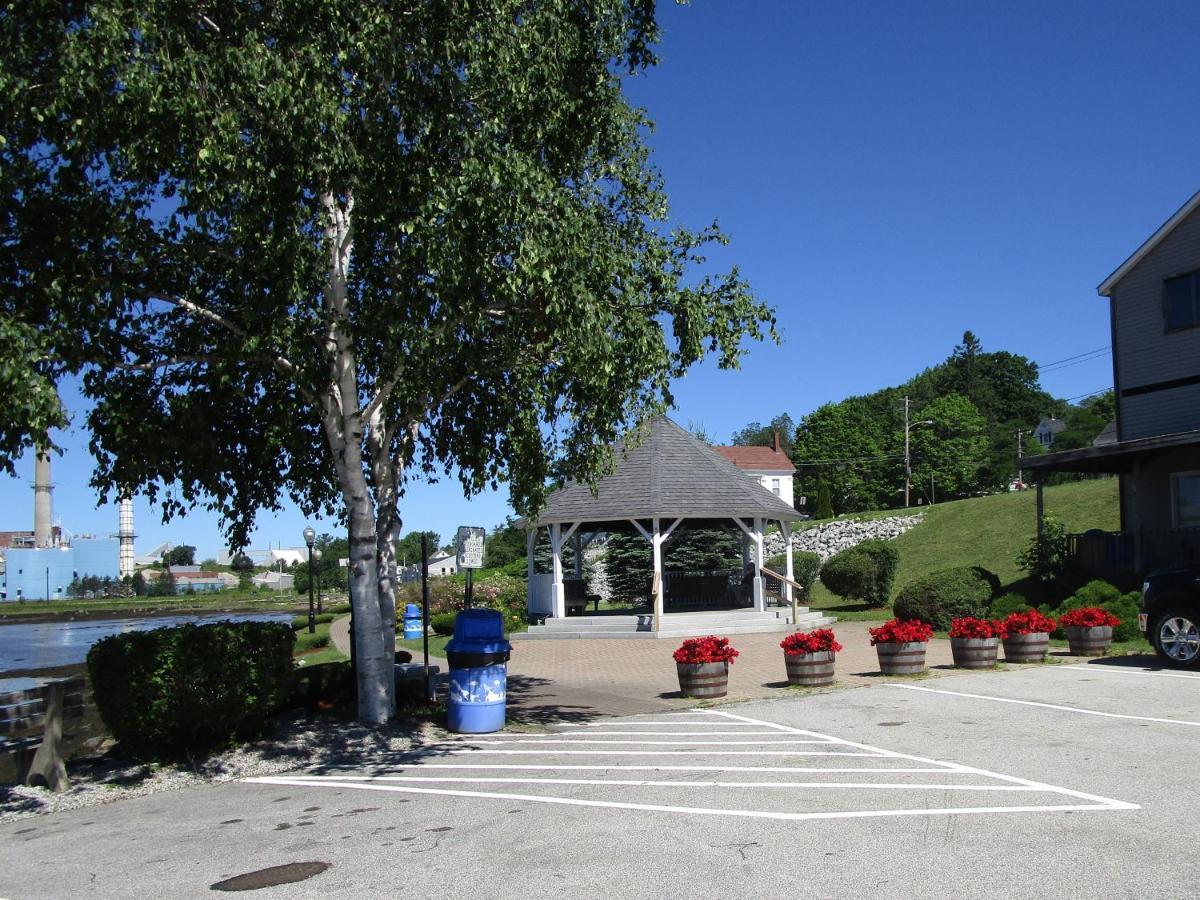 Fort Knox Inn Bucksport Exterior photo