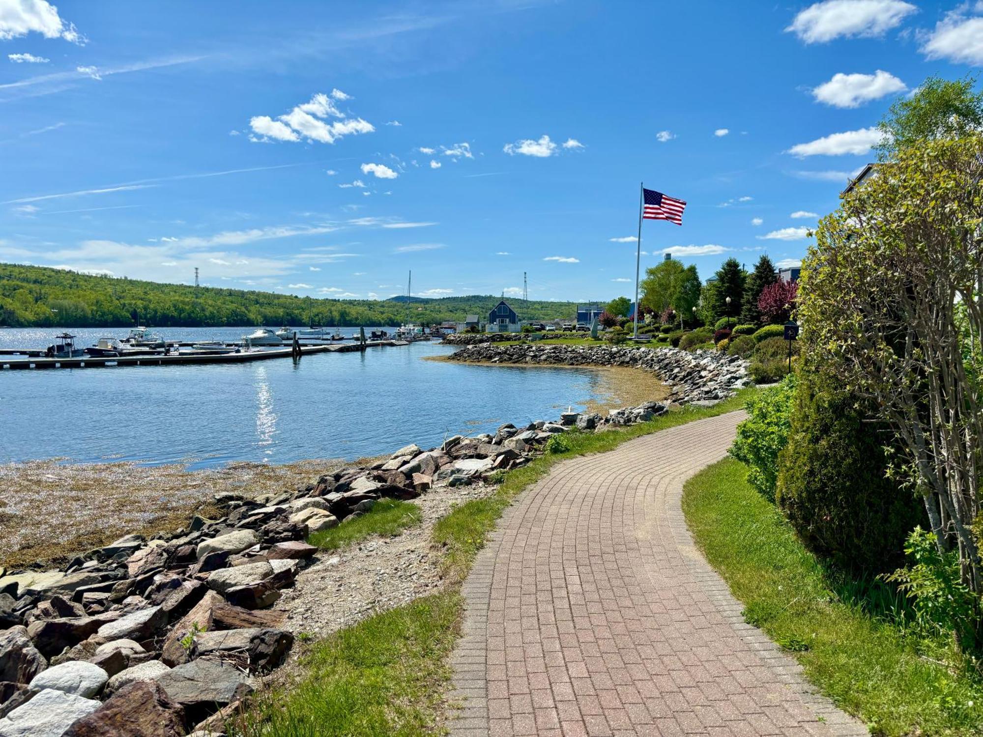 Fort Knox Inn Bucksport Exterior photo