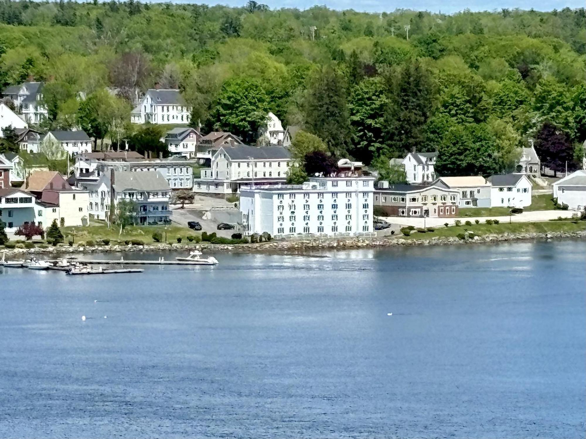 Fort Knox Inn Bucksport Exterior photo